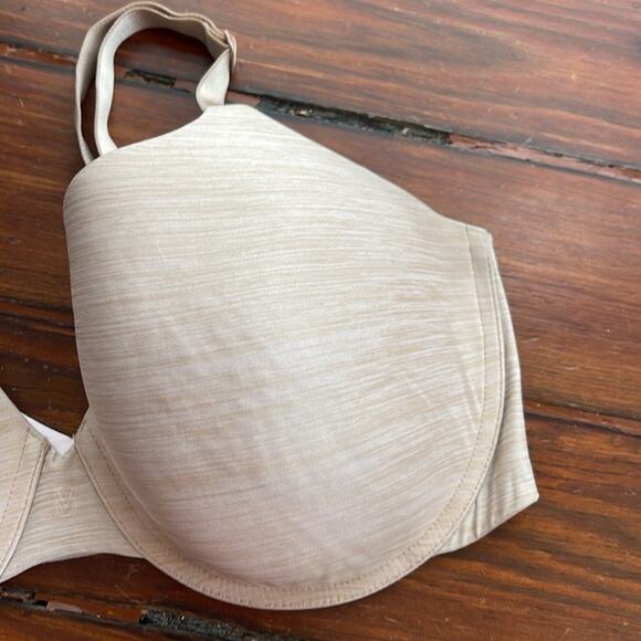 Victoria’s Secret Uplift Semi Demi lined underwire nude bra sz 38DDD - Picture 3 of 6